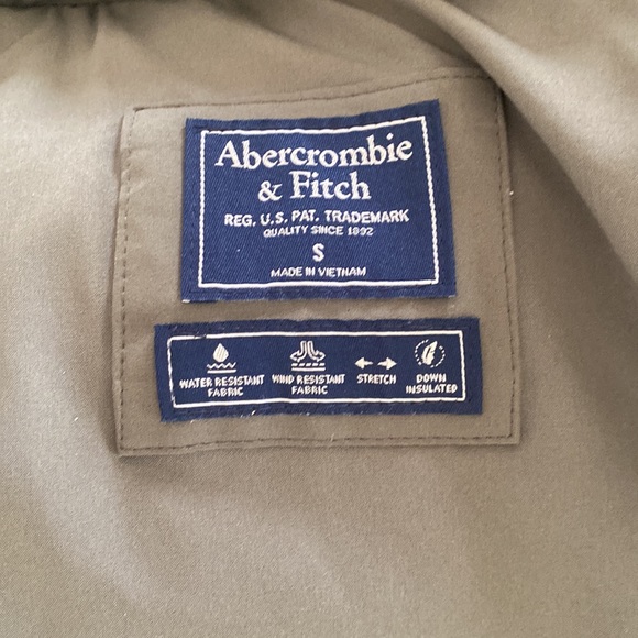 Abercrombie winter coat - Picture 4 of 4